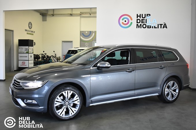 VOLKSWAGEN Passat Business Alltrack 2.0 TDI 190 CV 4MOTION DSG Exec.BMT