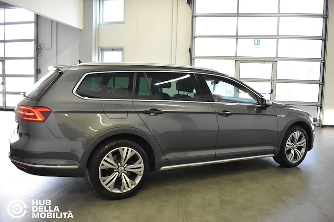 VOLKSWAGEN Passat Business Alltrack 2.0 TDI 190 CV 4MOTION DSG Exec.BMT