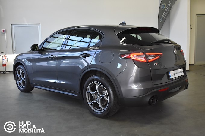 ALFA ROMEO Stelvio 2.2 Turbodiesel 210 CV AT8 Q4 Sprint
