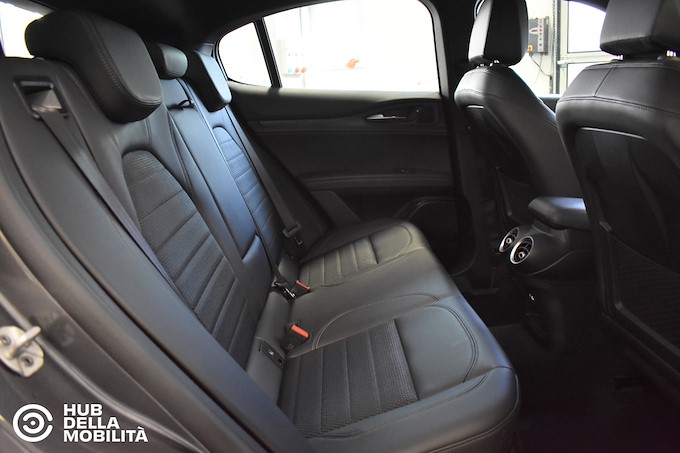 ALFA ROMEO Stelvio 2.2 Turbodiesel 210 CV AT8 Q4 Sprint