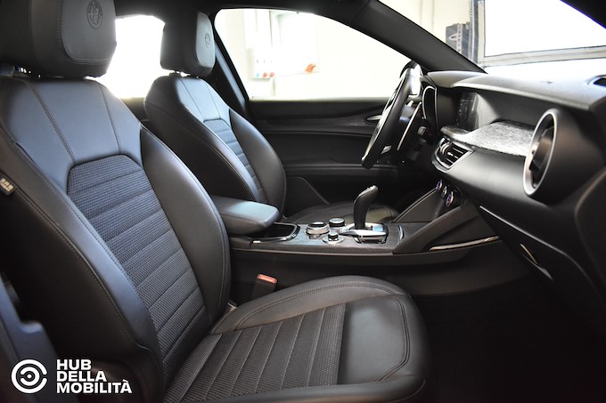 ALFA ROMEO Stelvio 2.2 Turbodiesel 210 CV AT8 Q4 Sprint