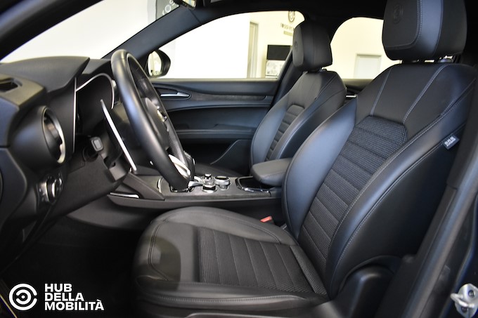 ALFA ROMEO Stelvio 2.2 Turbodiesel 210 CV AT8 Q4 Sprint