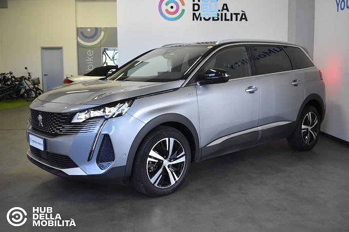 PEUGEOT 5008 BlueHDi 130 S&S EAT8 GT