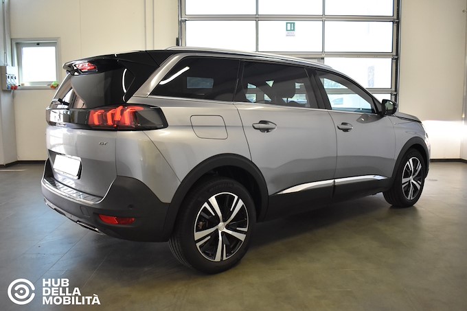 PEUGEOT 5008 BlueHDi 130 S&S EAT8 GT