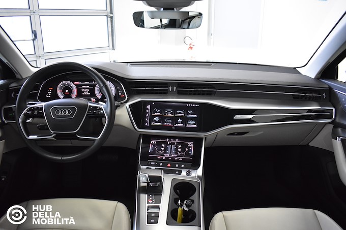 AUDI A6 Avant 40 2.0 TDI S tronic Business Design