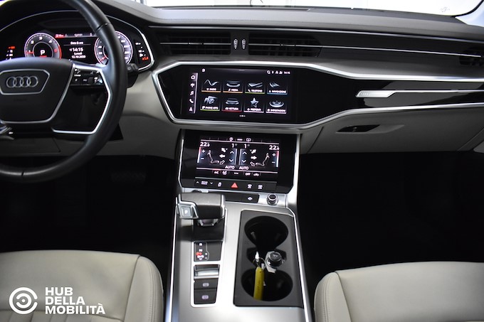 AUDI A6 Avant 40 2.0 TDI S tronic Business Design