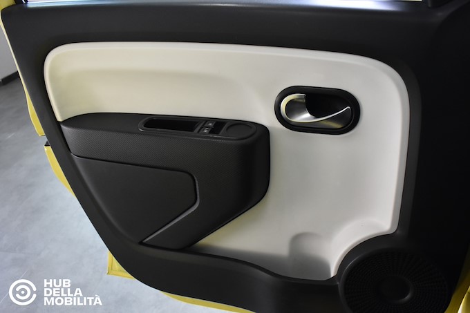 RENAULT Twingo SCe Zen