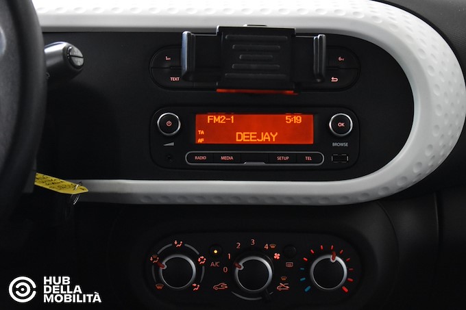 RENAULT Twingo SCe Zen