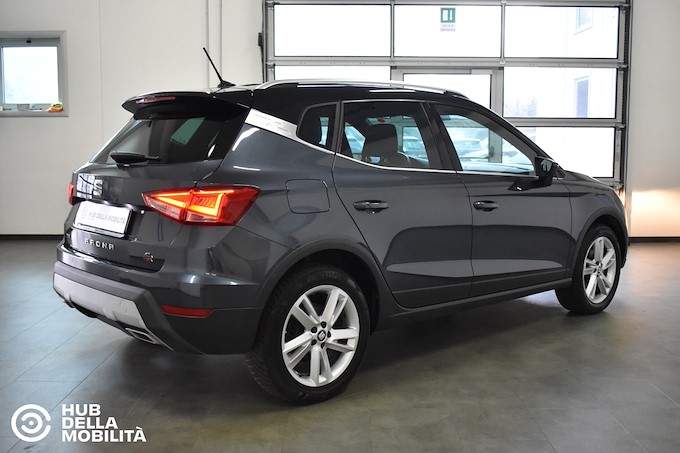 SEAT Arona 1.0 TGI FR