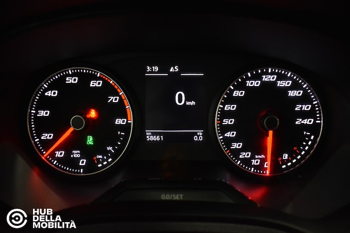 SEAT Arona 1.0 TGI FR