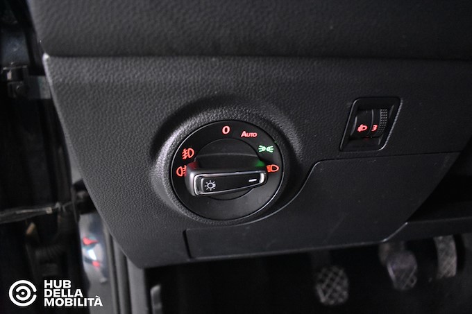 SEAT Arona 1.0 TGI FR