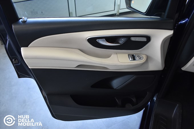 MERCEDES-BENZ V 250 d Automatic 4Matic Sport Long