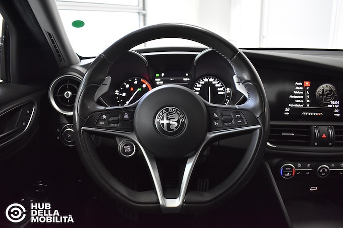 ALFA ROMEO Giulia 2.2 Turbodiesel 210 CV AT8 AWD Q4 Veloce