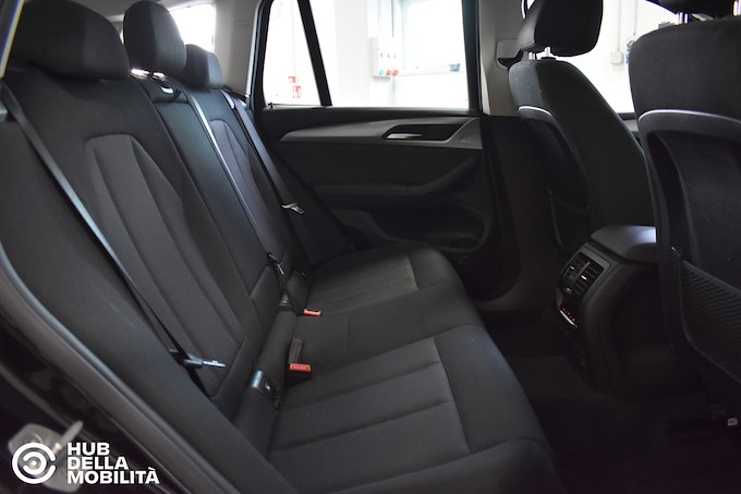 BMW X3 xDrive20d Business Advantage