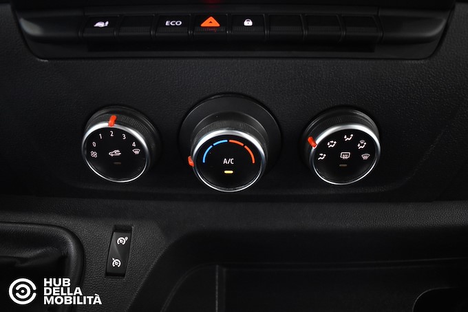 RENAULT Master T33 2.3 dCi 135 PM-TM Furgone Ice