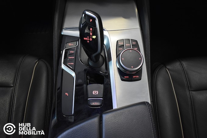 BMW 518d Touring Luxury