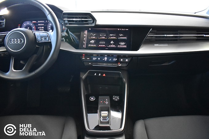 AUDI A3 35 TDI SBK S-TRONIC BUSINESS ADVANTAGE