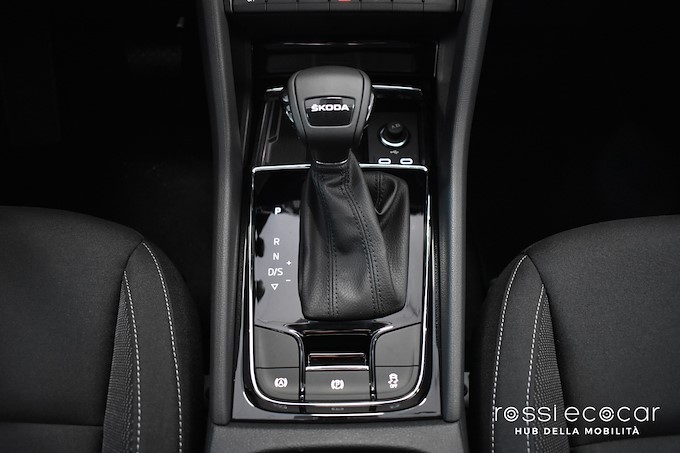 SKODA KAROQ 2.0 TDI EXECUTIVE DSG