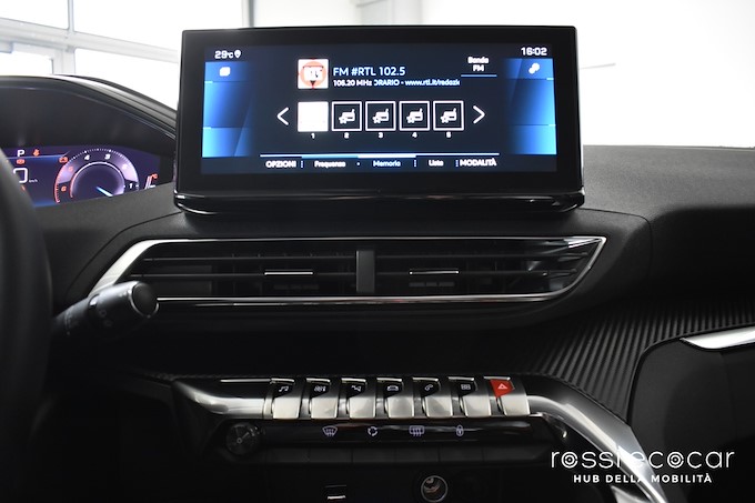 PEUGEOT 3008 BLUEHDI ALLURE AT8