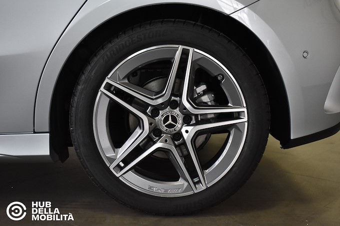 A 180 D AMG LINE ADVANCED PLUS