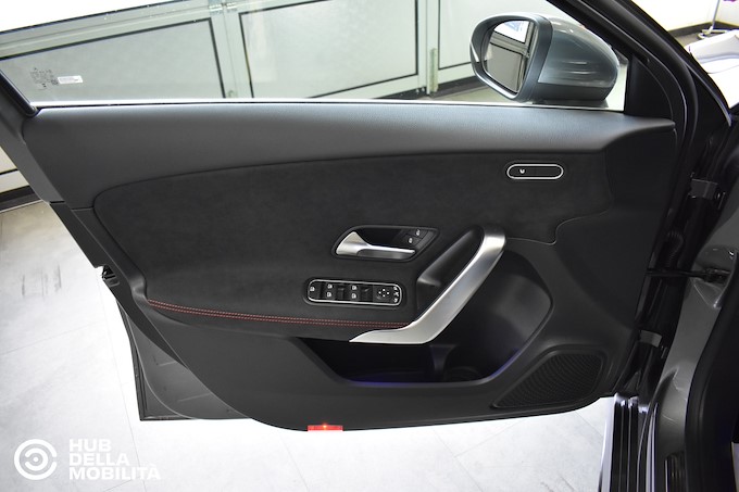 A 180 D AMG LINE ADVANCED PLUS