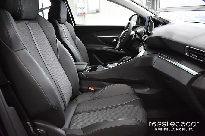 PEUGEOT 5008 BLUEHDI ALLURE AT8 130 CV 7 POSTI