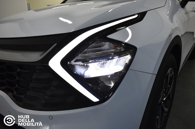 KIA SPORTAGE 1.6 MHEV BUSINESS