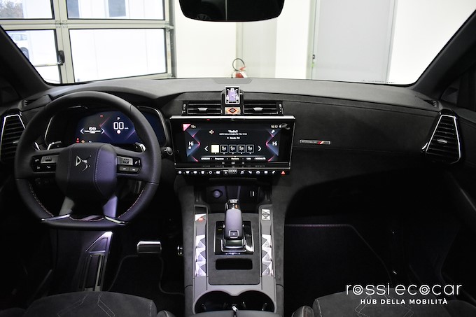DS7 CROSSBACK BLUE HDI 130 CV PERFORMANCE LINE +