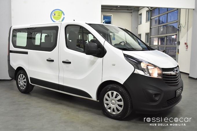 OPEL VIVARO 1.6 BiTurbo 6 POSTI
