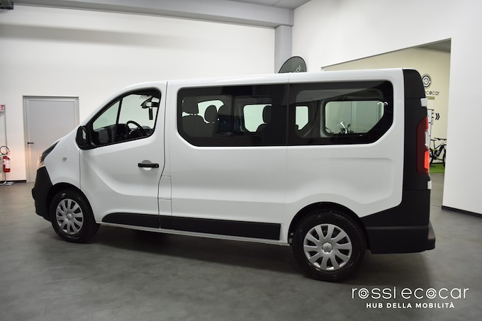 OPEL VIVARO 1.6 BiTurbo 6 POSTI