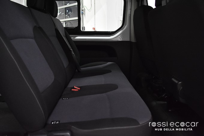 OPEL VIVARO 1.6 BiTurbo 6 POSTI