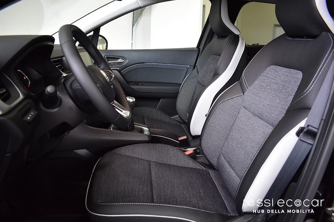 RENAULT CAPTUR 1.0 TCE TECHNO